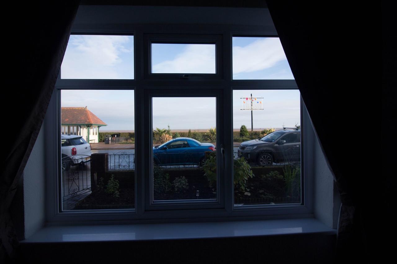 Lovely Sea Front House In Cleethorpes - Sleeps 6 Eksteriør billede